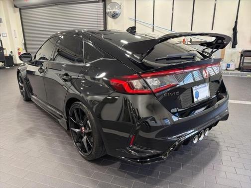 2025 Honda Civic Type R Base