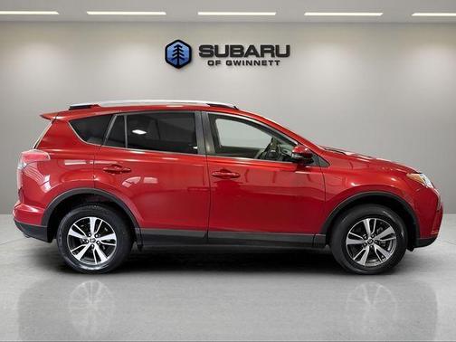 Barcelona Red Metallic 2016 Toyota RAV4 XLE