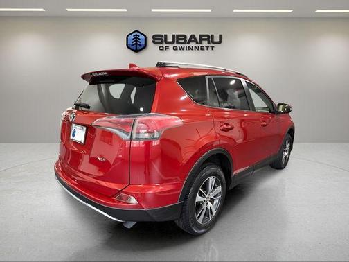 Barcelona Red Metallic 2016 Toyota RAV4 XLE