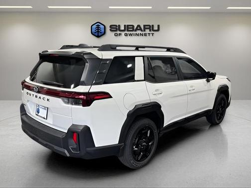 Crystal White Pearl 2026 Subaru Outback Limited