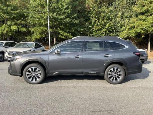 2025 Subaru Outback Touring