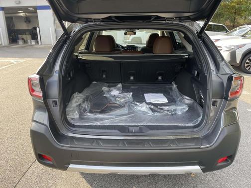 2025 Subaru Outback Touring