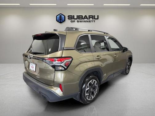 Autumn Green Metallic 2026 Subaru Forester Premium