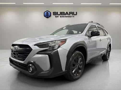 Ice Silver Metallic 2025 Subaru Outback Onyx Edition