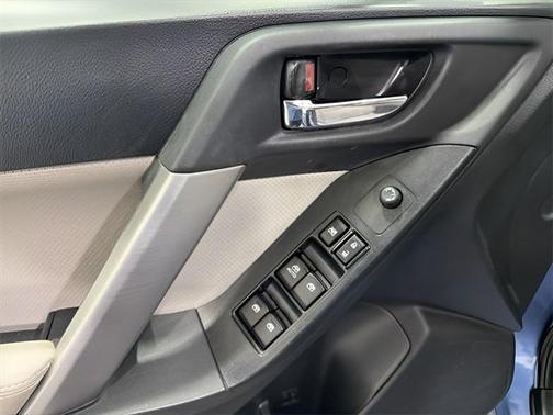 2015 Subaru Forester 2.5i Touring