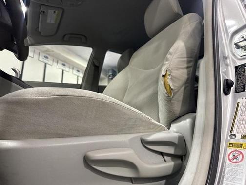 2011 Toyota Prius I