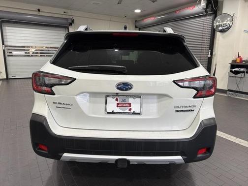 2025 Subaru Outback Touring XT