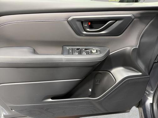 Magnetite Gray Metallic 2025 Subaru Forester Premium