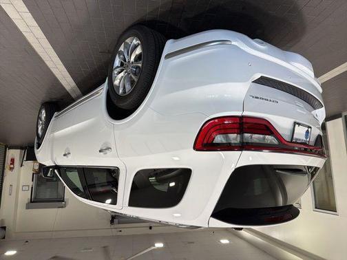 White Knuckle Clearcoat 2024 Dodge Durango Citadel