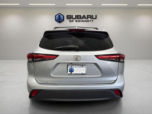 Celestial Silver Metallic 2020 Toyota Highlander XLE