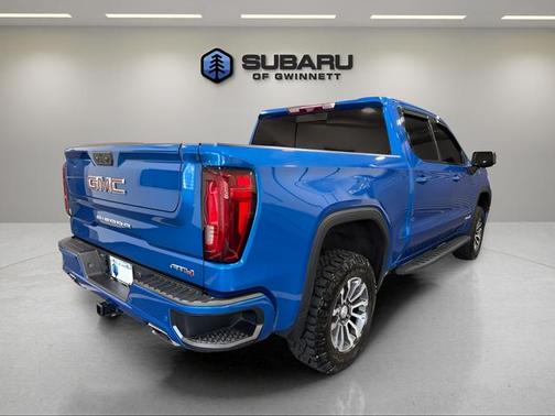 Dynamic Blue Metallic 2022 GMC Sierra 1500 AT4