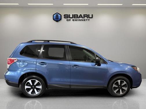 Quartz Blue Pearl 2018 Subaru Forester 2.5i