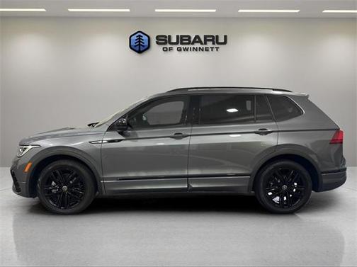 2022 Volkswagen Tiguan 2.0T SE R-Line Black