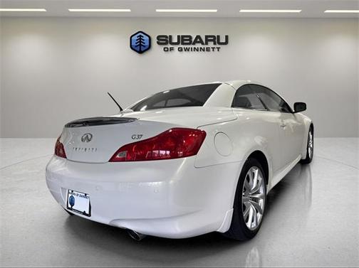 2011 INFINITI G37 Base