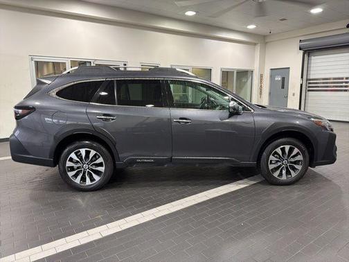 2024 Subaru Outback Touring