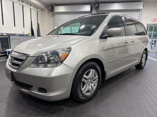 Silver Pearl Metallic 2007 Honda Odyssey EX-L