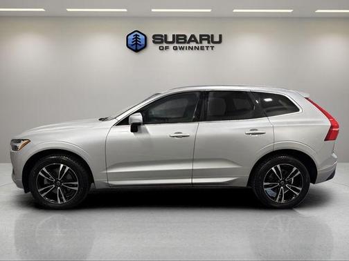 2021 Volvo XC60 T5 Momentum