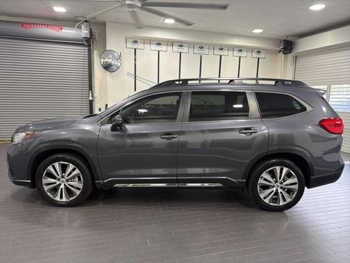 2022 Subaru Ascent Limited 8-Passenger