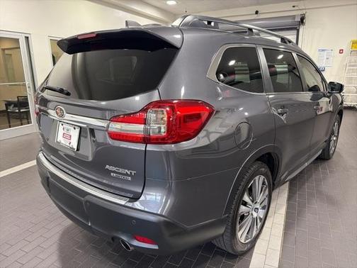 2022 Subaru Ascent Limited 8-Passenger