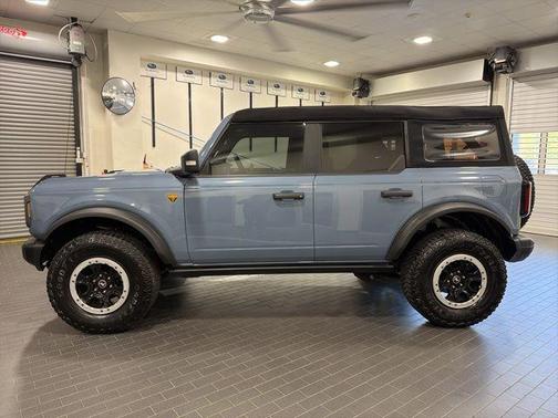 Azure Gray Metallic 2023 Ford Bronco Badlands