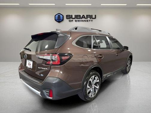 Cinnamon Brown Pearl 2022 Subaru Outback Limited