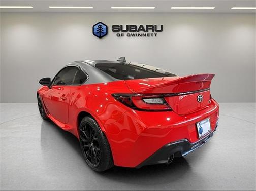 2025 Toyota GR86 Premium