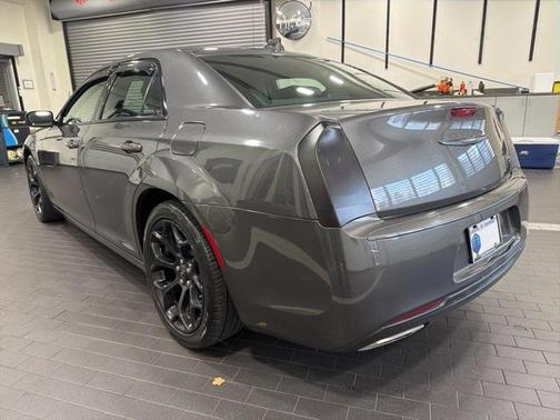 2019 Chrysler 300 S
