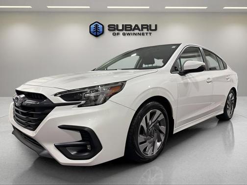 Crystal White Pearl 2025 Subaru Legacy