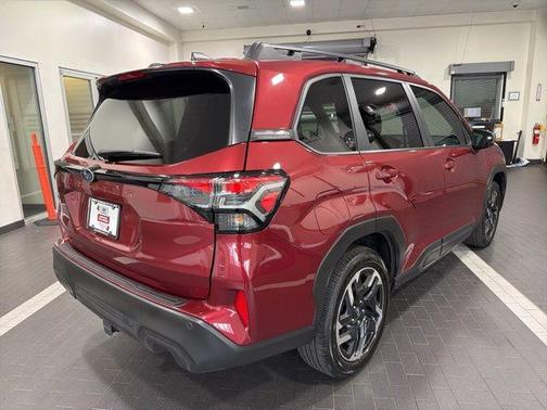 Crimson Red Pearl 2025 Subaru Forester Limited