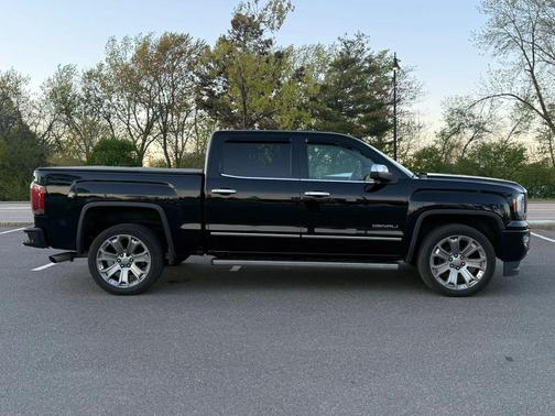 Onyx Black 2017 GMC Sierra 1500 Denali