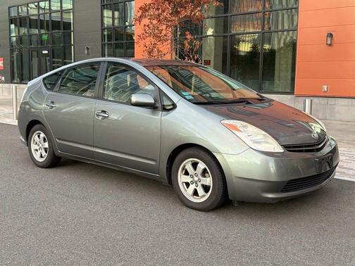 2005 Toyota Prius Base