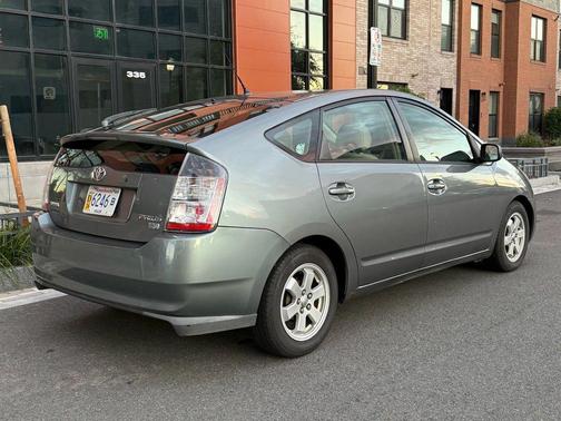 2005 Toyota Prius Base