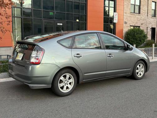 2005 Toyota Prius Base