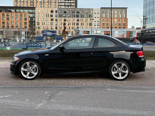 2011 BMW 135 135i Coupe 2D