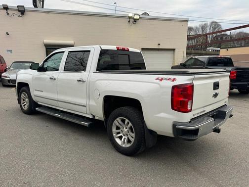 Iridescent Pearl Tricoat 2016 Chevrolet Silverado 1500 LTZ