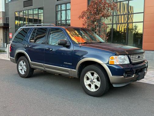 2004 Ford Explorer Eddie Bauer