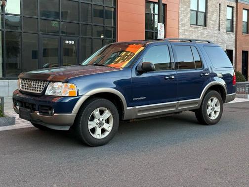 2004 Ford Explorer Eddie Bauer