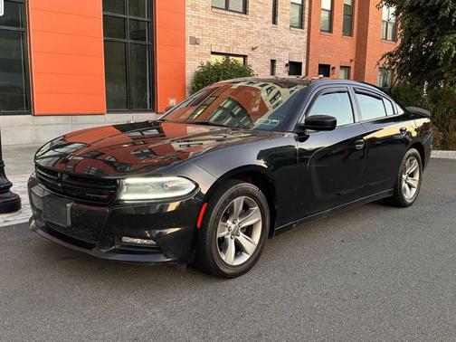 2016 Dodge Charger SXT