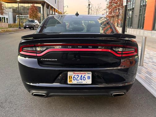 2016 Dodge Charger SXT