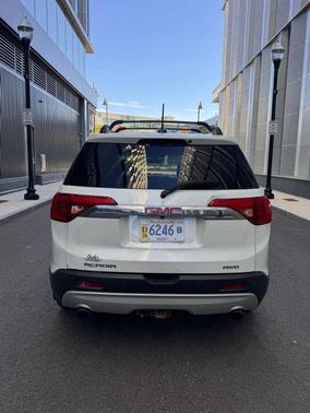 2017 GMC Acadia SLT-1