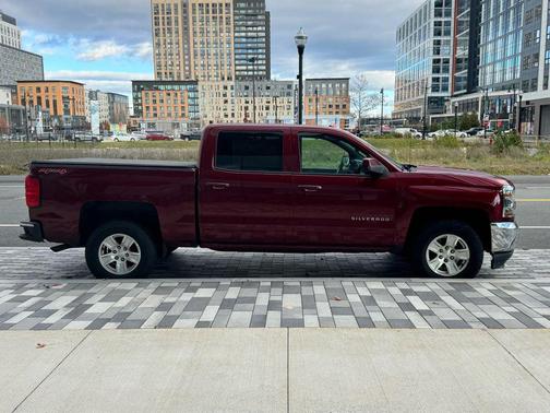 2017 Chevrolet Silverado 1500 1LT