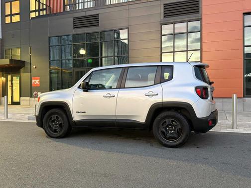 2016 Jeep Renegade Sport