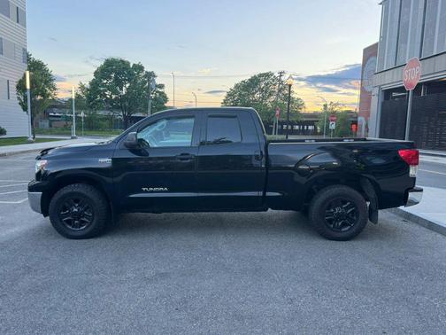 Black 2013 Toyota Tundra Grade