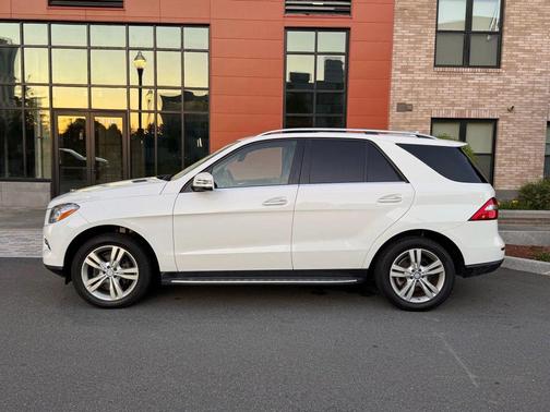 2014 Mercedes-Benz M-Class 4MATIC
