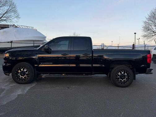 2016 Chevrolet Silverado 1500 Custom
