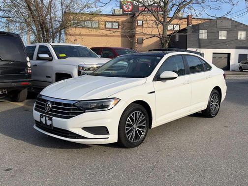 White 2019 Volkswagen Jetta 1.4T SEL