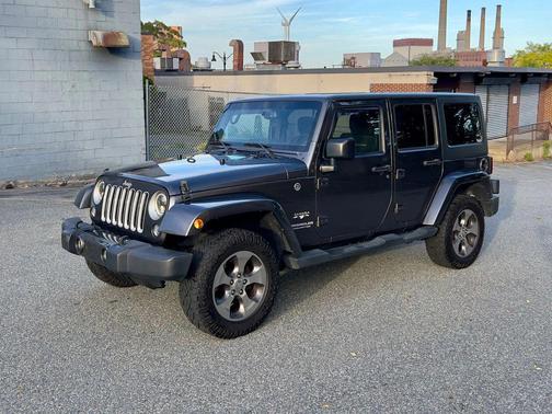 2016 Jeep Wrangler Unlimited Sahara