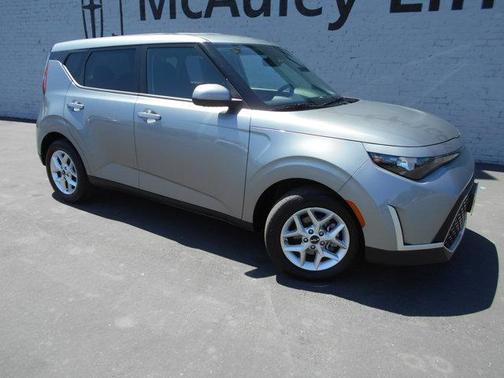 Steel Gray 2025 Kia Soul LX