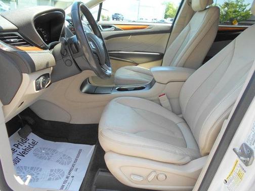 2017 Lincoln MKC Select
