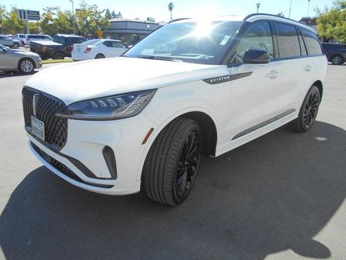 2025 Lincoln Aviator Reserve AWD